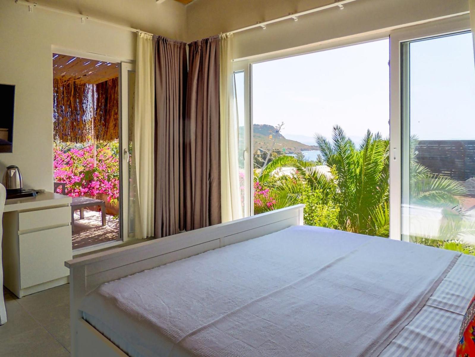 Oza Boutique Hotel Gumusluk Bagian luar foto